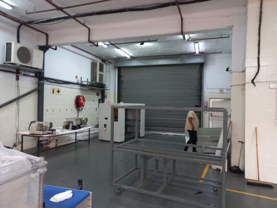 To Let commercial Property for Rent in Montague Gardens Western Cape